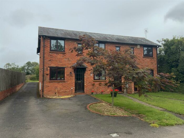 2 Bedroom End Of Terrace House To Rent In Hartwell Road, Hanslope, Milton Keynes, MK19