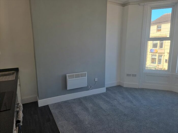 1 Bedroom Flat To Rent In Withnell Road, Blackpool, FY4