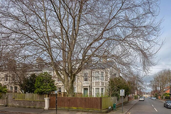5 Bedroom End Of Terrace House For Sale In Osborne Avenue, Jesmond, Newcastle Upon Tyne, NE2