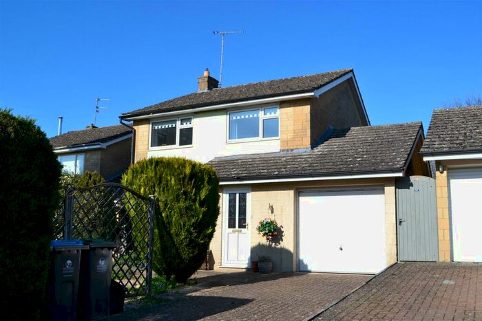 4 Bedroom House For Sale In The Green, Charlbury., OX7