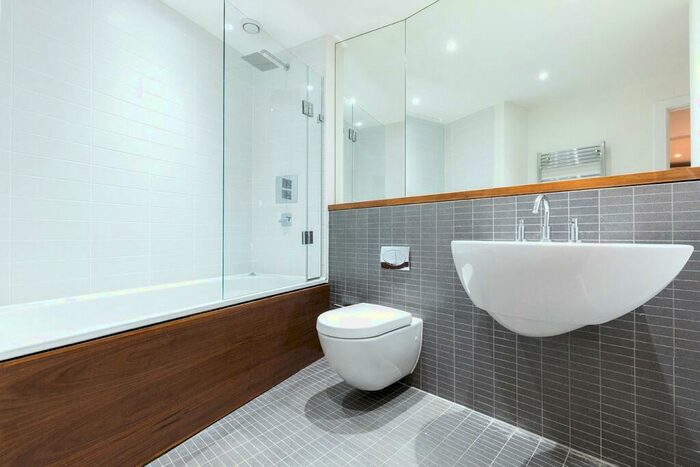 1 Bedroom Apartment To Rent In Islington On The Green, A Islington Green, Angel, Islington, London, N1