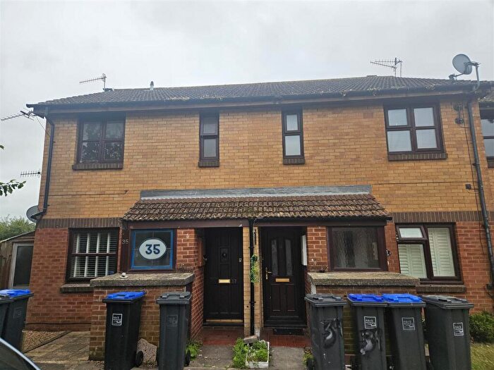 1 Bedroom Apartment To Rent In Friar Walk, Worthing, BN13