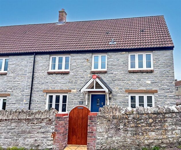 3 Bedroom Semi-Detached House To Rent In Church Street, Curry Rivel, TA10