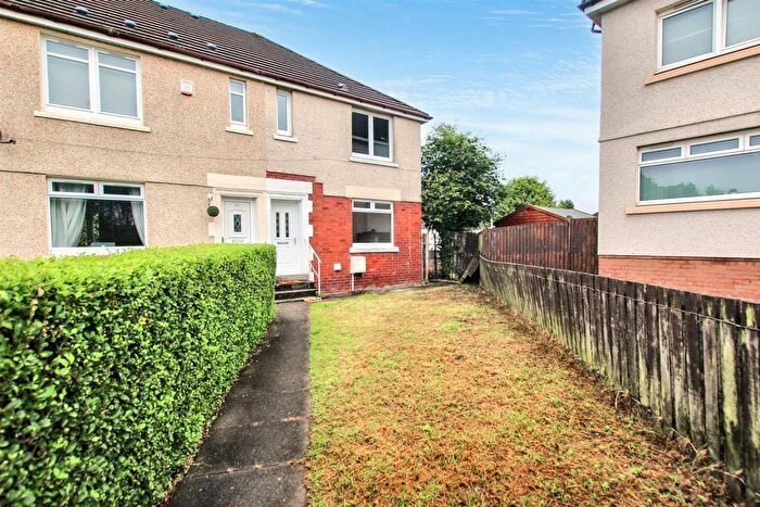 3 Bedroom End Of Terrace House For Sale In Dollar Park, Muirhouse, Motherwell, ML1