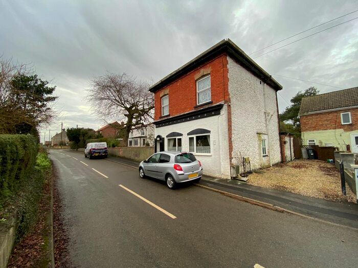 3 Bedroom Detached House To Rent In High Street, Waddingham DN21