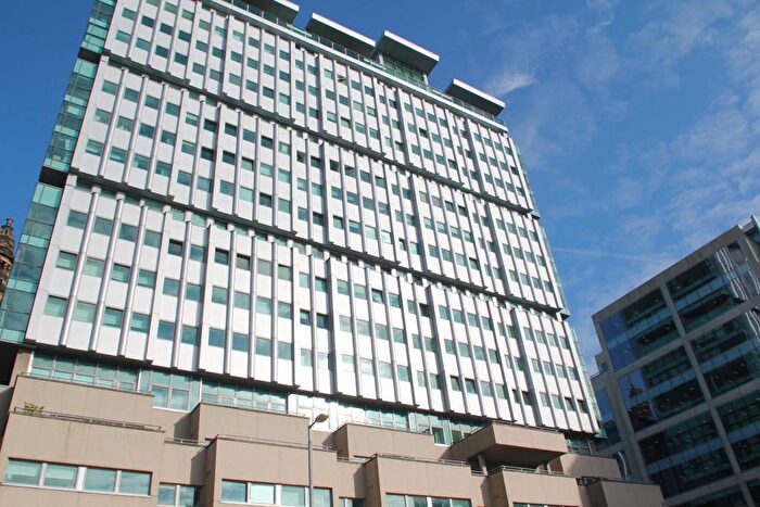 2 Bedroom Flat To Rent In Bothwell Street, City Centre, Glasgow, G2