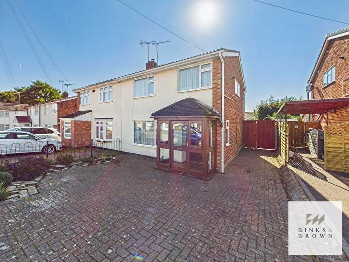 3 Bedroom Semi-Detached House For Sale In Sunnymede Close, Thundersley, Benfleet, Essex, SS7