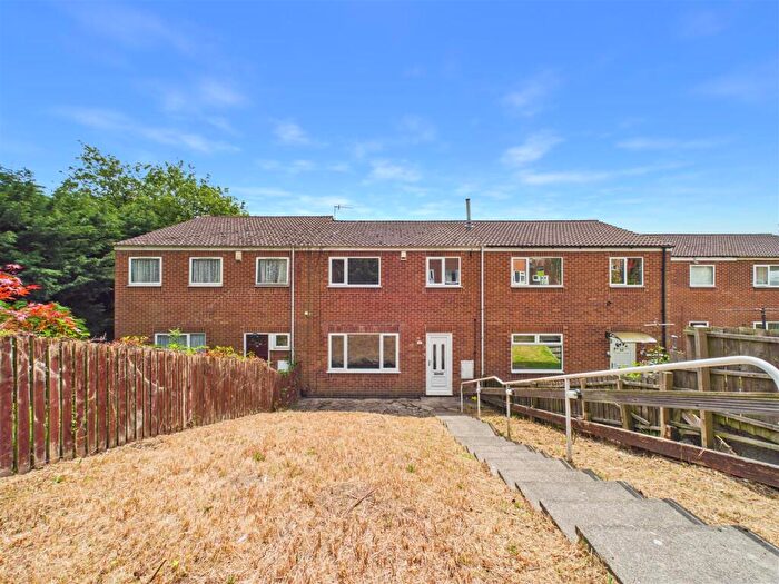 3 Bedroom Terraced House To Rent In Augustine Gardens, Nottingham, NG5