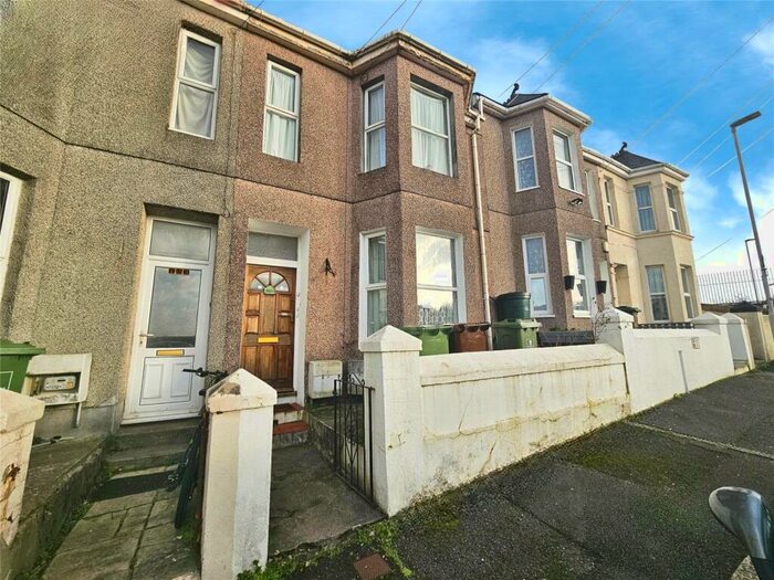 1 Bedroom Flat To Rent In Cattedown Road, Plymouth, Devon, PL4