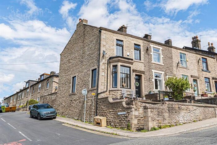 3 Bedroom End Of Terrace House For Sale In , Peel Brow, Ramsbottom, Bury, BL0
