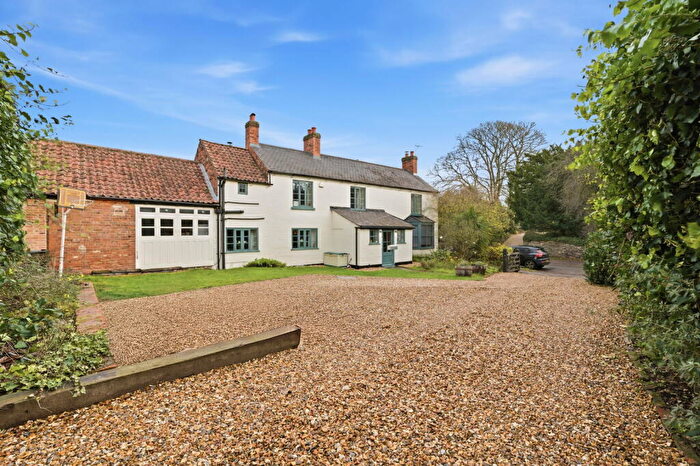 6 Bedroom Detached House For Sale In Kneeton Road, East Bridgford, Nottingham, NG13