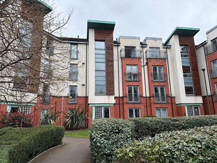 2 Bedroom Flat To Rent In Tytler Court, Edinburgh, Midlothian, EH8