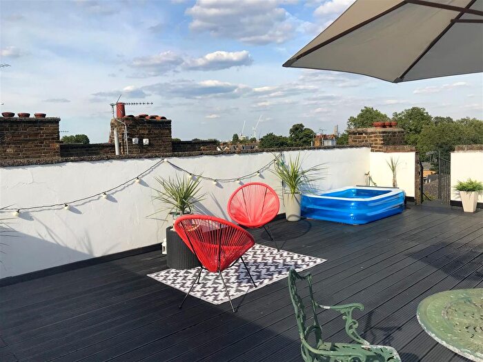 1 Bedroom Flat To Rent In Burlington Gardens, W3