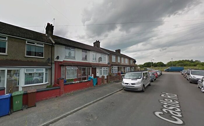 3 Bedroom Terraced House To Rent In Castle Road, Grays, Essex, United Kingdom, RM17