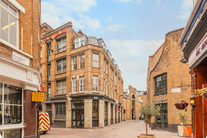 1 Bedroom Flat To Rent In Rivington Street, Shoreditch, London, EC2A