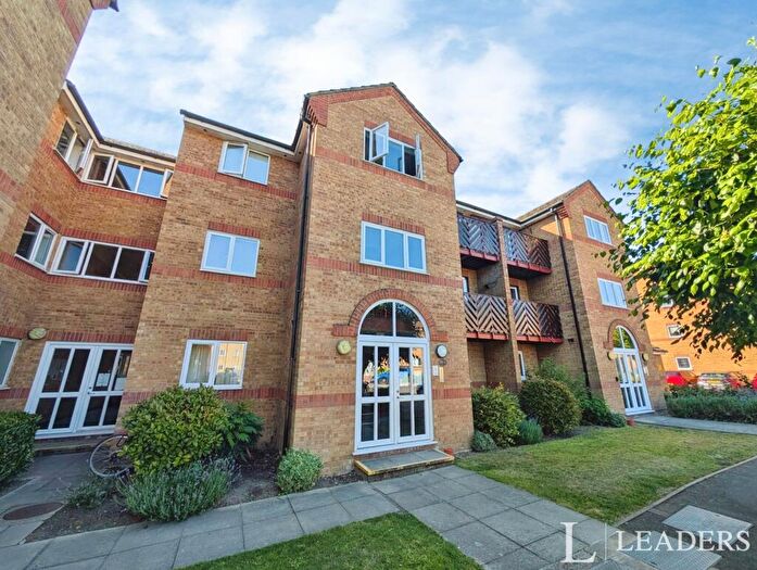 1 Bedroom Flat To Rent In Braziers Quay, South Road, Bishop`s Stortford, CM23