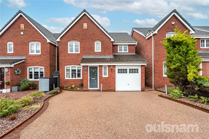 4 Bedroom Detached House For Sale In Westminster Place, Birmingham, West Midlands, B31