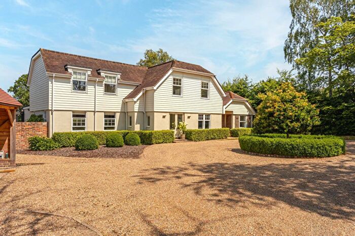 5 Bedroom Detached House For Sale In Parrock Lane, Upper Hartfield, TN7