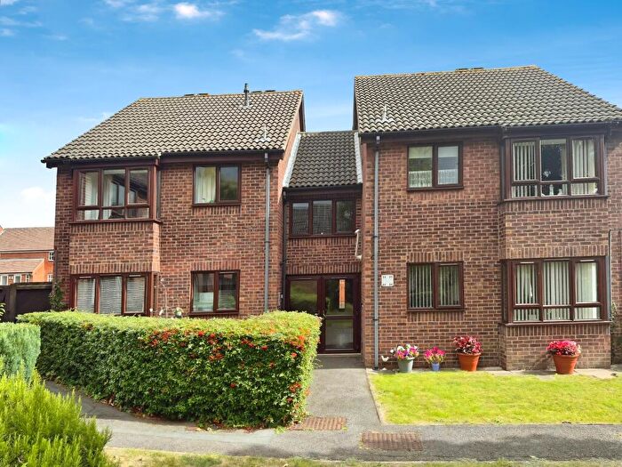 1 Bedroom Flat For Sale In St Pauls Close, Oadby, LE2