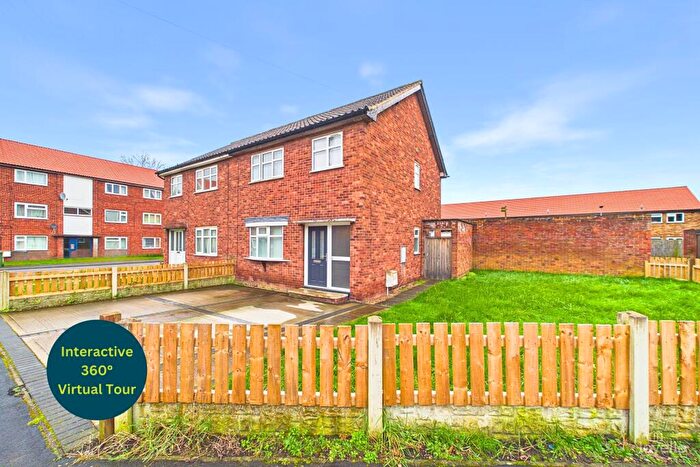 3 Bedroom Semi Detached House For Sale In Overton Court, Barton-upon-Humber, North Lincolnshire, DN18