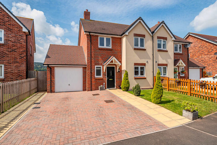 3 Bedroom Semi-Detached House For Sale In Watling Close, Canon Pyon, Herefordshire, HR4