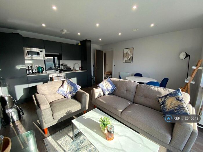 2 Bedroom Flat To Rent In Crump Street, Liverpool, L1