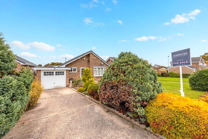 2 Bedroom Detached Bungalow For Sale In Westmoor Crescent, Pogmoor, Barnsley, S75