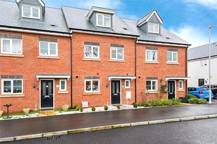 3 Bedroom Terraced House For Sale In Amazon Way, Westbury, BA13