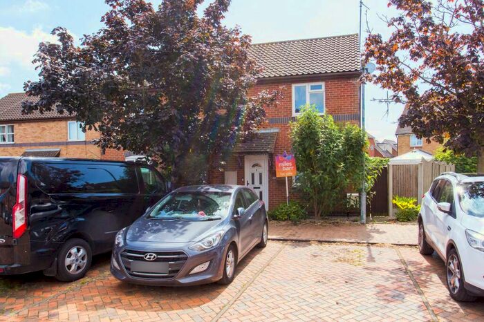 2 Bedroom Semi-Detached House For Sale In Maple Gardens, Hersden, CT3