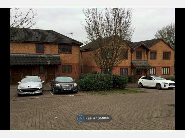1 Bedroom Maisonette To Rent In Parklands, Banbury, OX16