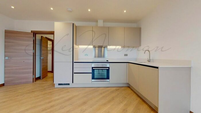 2 Bedroom Flat To Rent In Widmore Road, Bromley, BR1