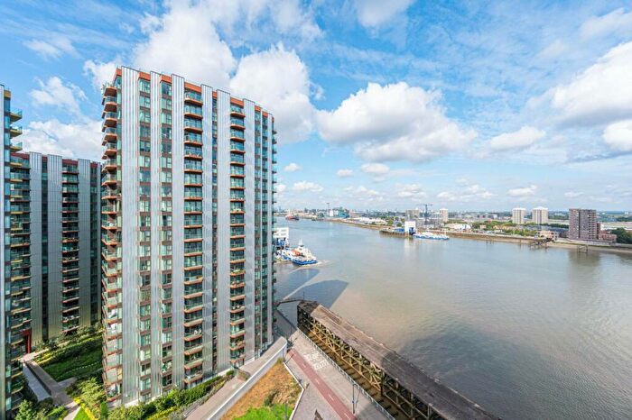 2 Bedroom Flat For Sale In Norton House, Woolwich, London, SE18