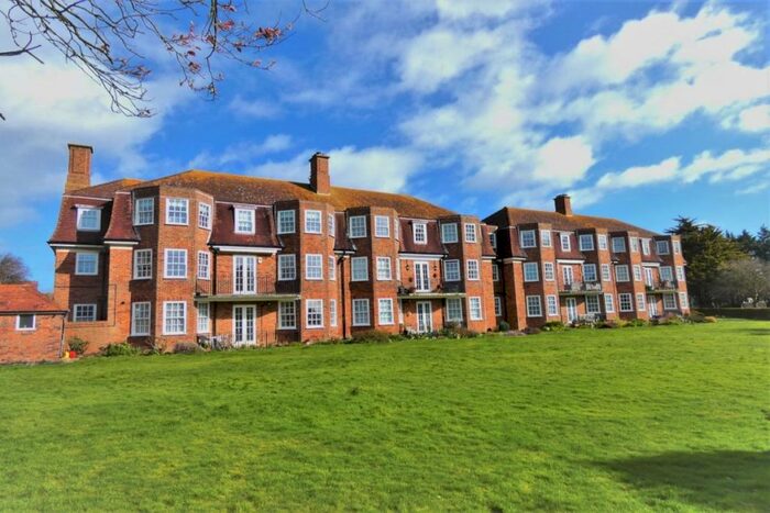 2 Bedroom Apartment To Rent In Sandgate Road, Folkestone, Kent, CT20
