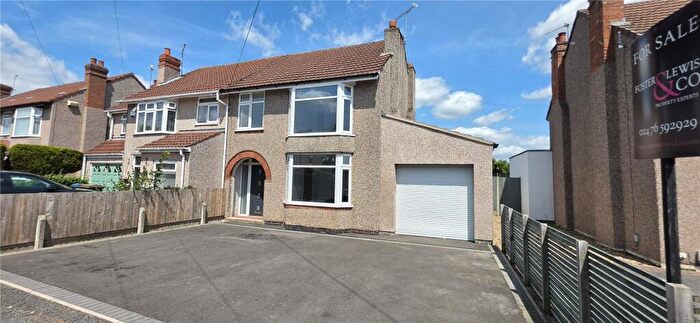 3 Bedroom Semi Detached House For Sale In Fir Tree Avenue, Tile Hill, Coventry, West Midlands, CV4