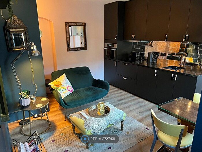 1 Bedroom Flat To Rent In Single Month Lets Available, London, NW8