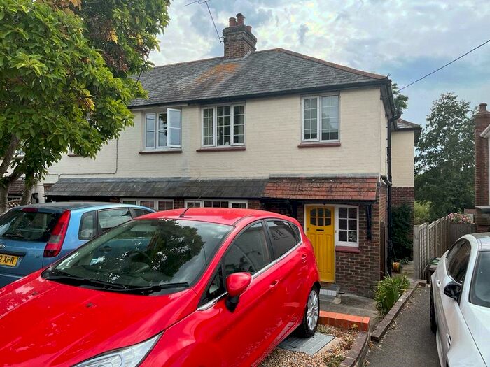 3 Bedroom End Of Terrace House To Rent In Sussex Road, Petersfield, Hampshire, GU31