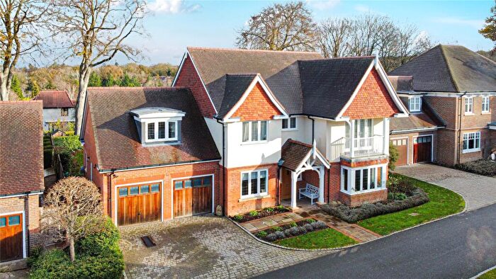 5 Bedroom Detached House For Sale In Downs Drive, Guildford, Surrey, GU1