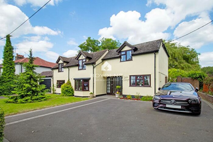 5 Bedroom Detached House For Sale In Kelvedon Road, Little Braxted, CM8