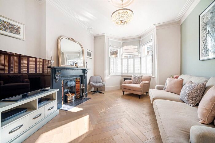 4 Bedroom Terraced House For Sale In Henslowe Road, East Dulwich, London, SE22