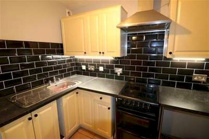 1 Bedroom House To Rent In Caversham Avenue, Shoeburyness, SS3