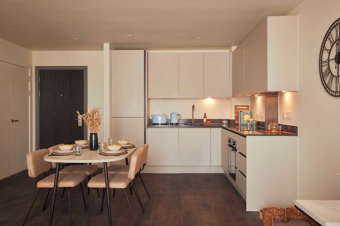 2 Bedroom Apartment To Rent In Pershore Road, Birmingham, B5