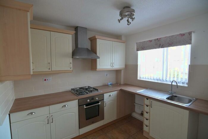 2 Bedroom Flat To Rent In St Peters Mews, Rock Ferry, CH42