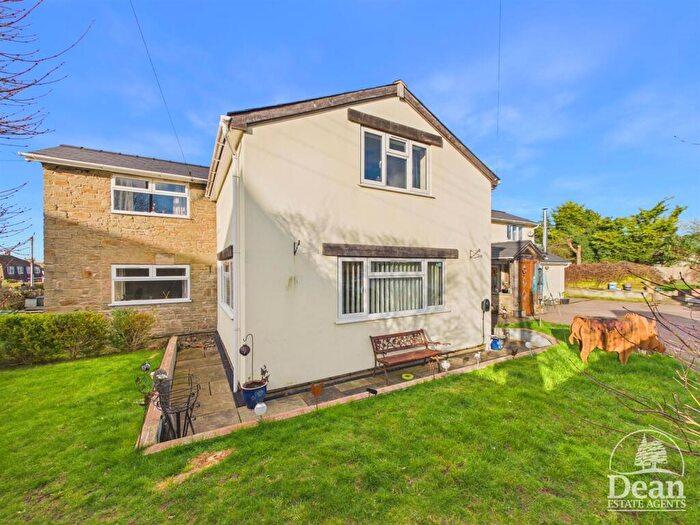 4 Bedroom Detached House For Sale In Old Road, Coalway, Coleford, GL16
