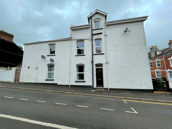 1 Bedroom Apartment To Rent In Springfield Road, Exeter, Devon, EX4