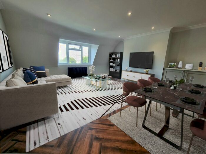 3 Bedroom Flat To Rent In Castle Hill Avenue, Folkestone, CT20