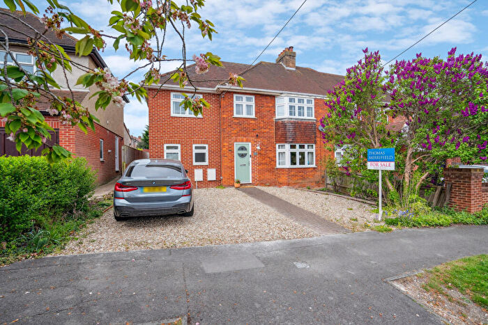 5 Bedroom Semi Detached House For Sale In Haydon Road, Didcot, OX11