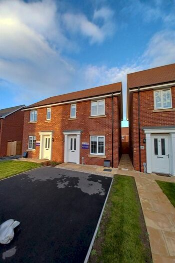 2 Bedroom Semi-Detached House To Rent In Evesham Road, Stratford-Upon-Avon, CV37