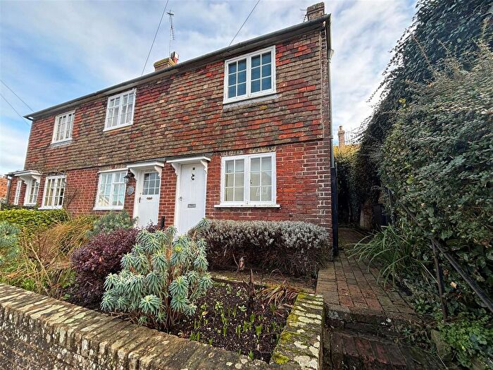 2 Bedroom End Terrace House For Sale In School Hill, Winchelsea, TN36