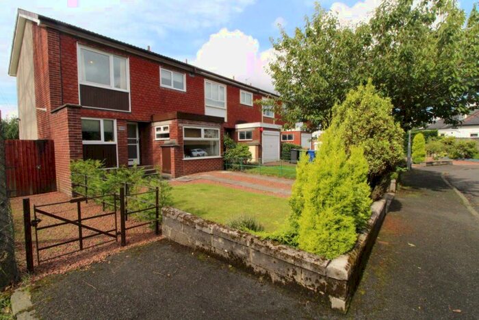 3 Bedroom House To Rent In Ralston Avenue, Glasgow, PA1