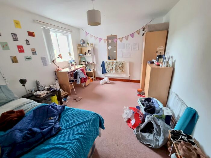 8 Bedroom Terraced House To Rent In Oak Tree Lane, Selly Oak, B29